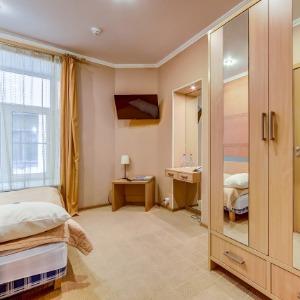 Hotel Acme Polikoff