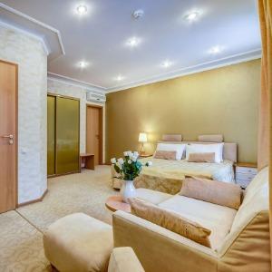 Hotel Acme Polikoff