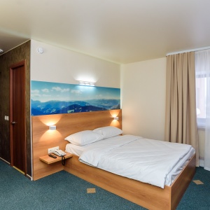 Aura Aquarelle Hotel