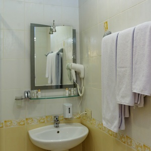 Aura Aquarelle Hotel
