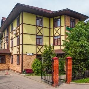 Hotel Dom Uchenykh