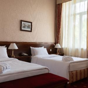 Grand Hotel Tien Shan