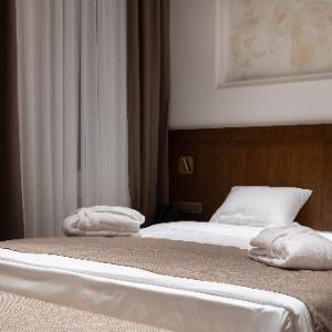 Grand Hotel Tien Shan