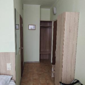 Гостиница Октябрьская