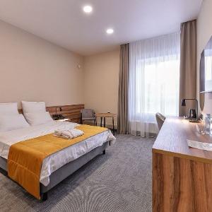 Yar Club Hotel