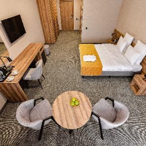 Yar Club Hotel