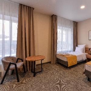 Yar Club Hotel
