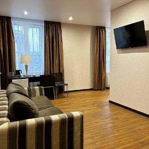 Hotel Crystal