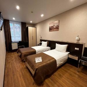 Hotel Crystal