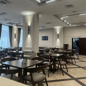 Hotel Crystal