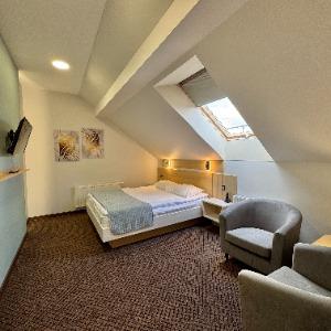 Irbis Hotel