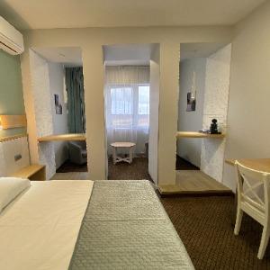 Irbis Hotel
