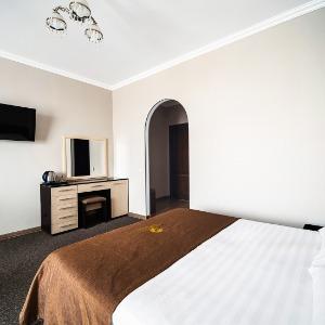 Hotel Alians