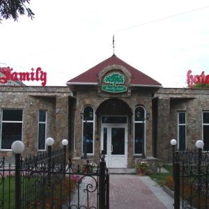 Гостиница Фэмили