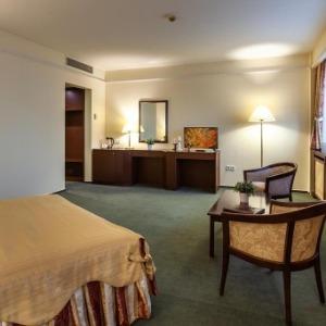 President Hotel