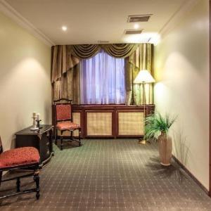 President Hotel