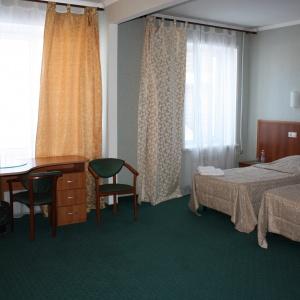 Hotel Zvezda