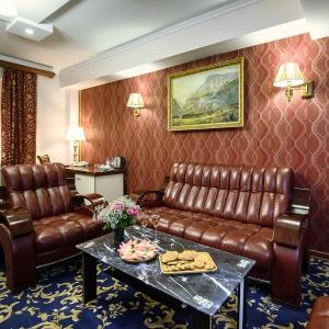 Royal Plaza by Stellar Hotels