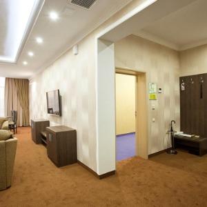 Amichi Grand Hotel