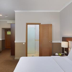 MIRROS Hotel Moscow Kremlin