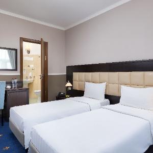 MIRROS Hotel Moscow Kremlin