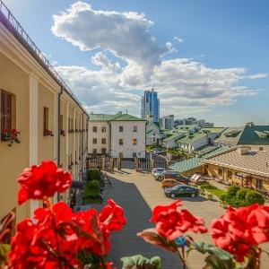 Гостиница Монастырский