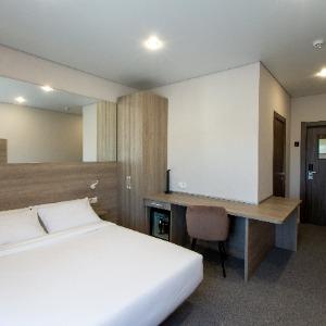Hotel Kamarooms Business & Spa
