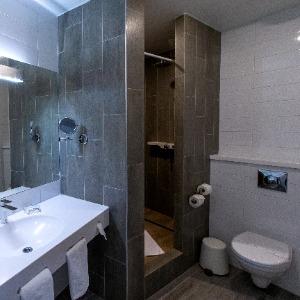 Hotel Kamarooms Business & Spa