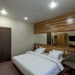 Hotel Kamarooms Business & Spa
