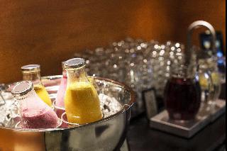 Гостиница Hilton Helsinki Kalastajatorppa