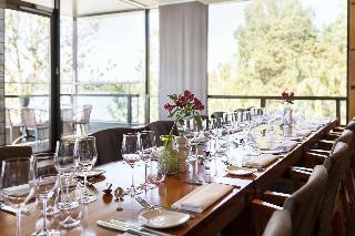 Гостиница Hilton Helsinki Kalastajatorppa