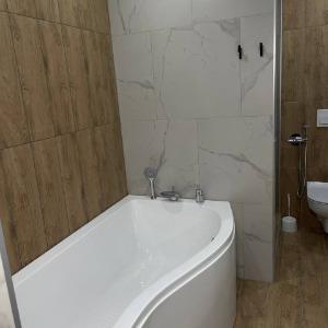 Hotel Bira