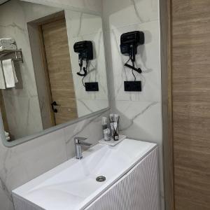 Hotel Bira
