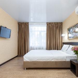 Hotel Golden House