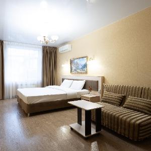 Hotel Golden House