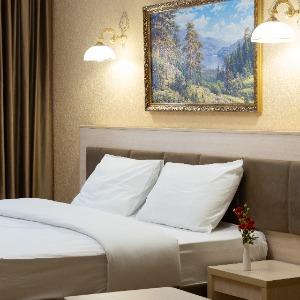 Hotel Golden House
