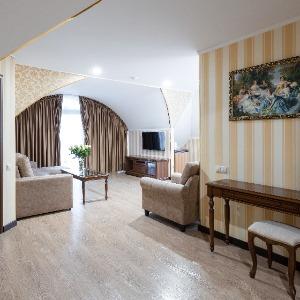 Hotel Golden House