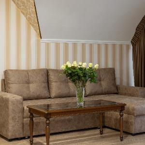 Hotel Golden House