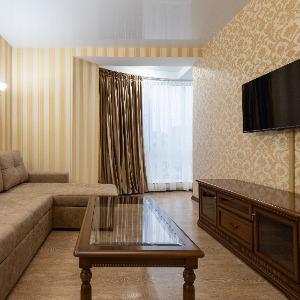 Hotel Golden House