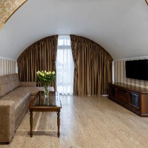 Hotel Golden House