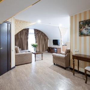 Hotel Golden House