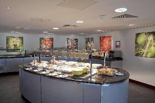 Гостиница DoubleTree by Hilton London Heathrow Airport
