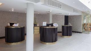 Гостиница DoubleTree by Hilton London Heathrow Airport