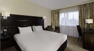 Гостиница DoubleTree by Hilton London Heathrow Airport