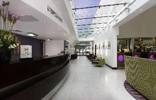 Гостиница DoubleTree by Hilton London Heathrow Airport