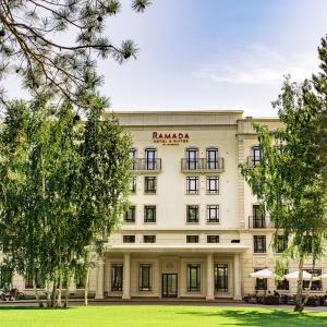 Hotel Ramada Novosibyrsk Zhukovka
