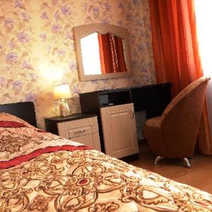 Hotel Kapitan Morey