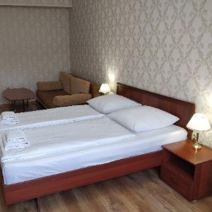Hotel Kapitan Morey