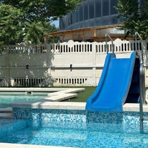 Hotel Kapitan Morey