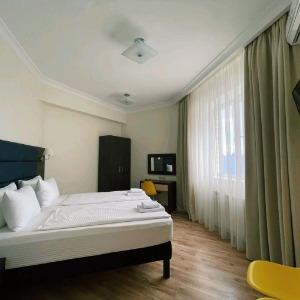Hotel Kapitan Morey